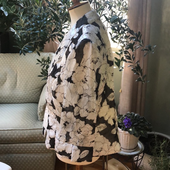 COPY - Alex Evenings Jacket - Picture 3 of 5